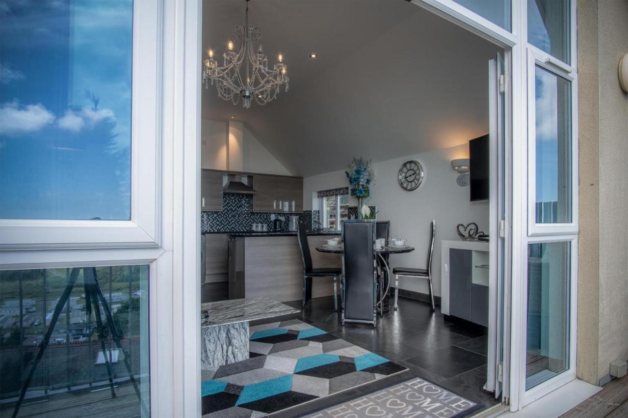 Nautilus - 2 Bedroom Apartment - Pendine Exteriér fotografie